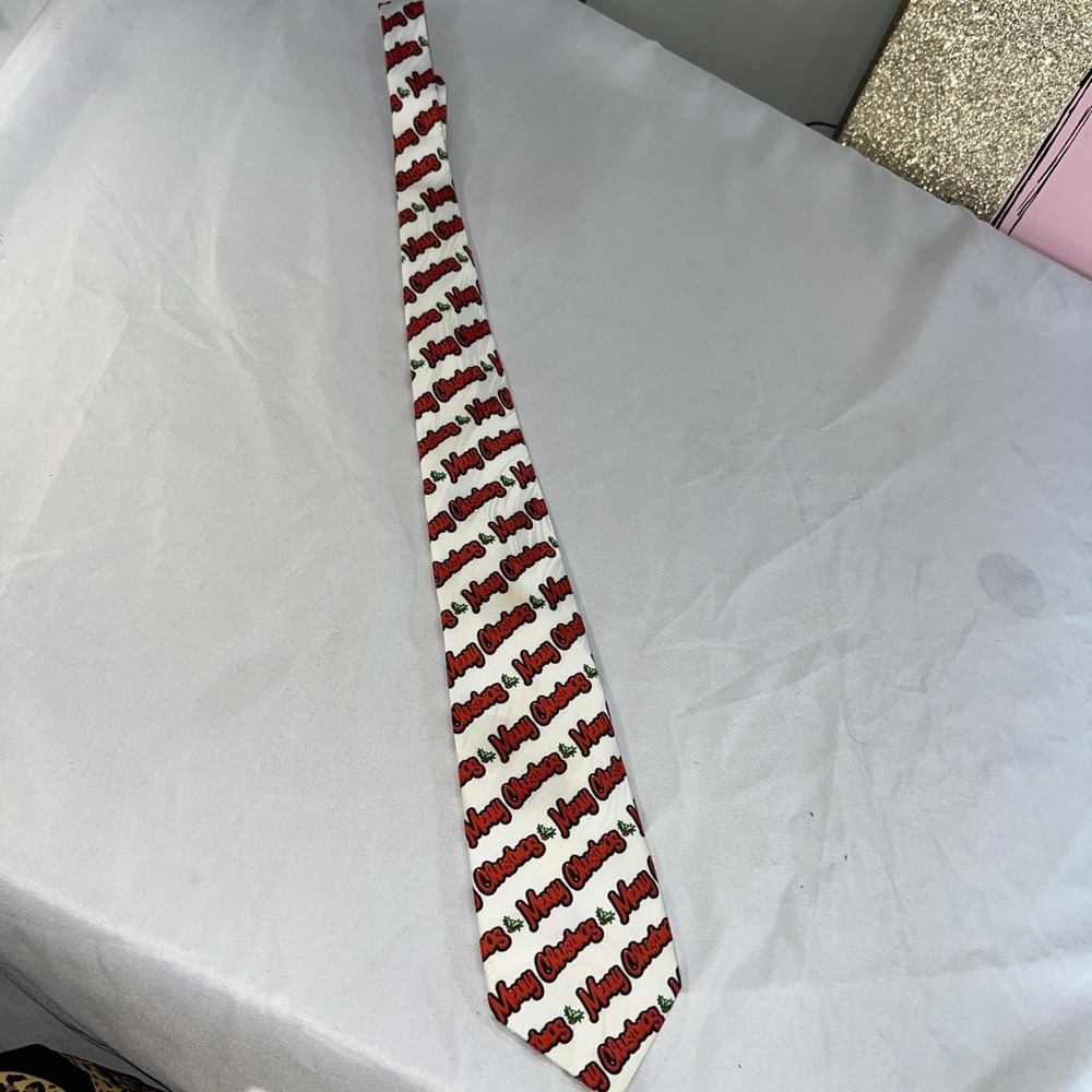 Keith Daniels‎ Silk Tie Necktie Red w/Holly and  Merry Christmas Handmade412